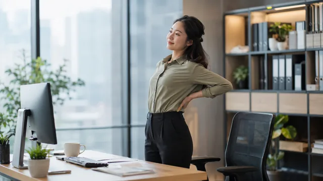 Duduk 8 jam sehari badan pegal setelah kerja di meja kantor